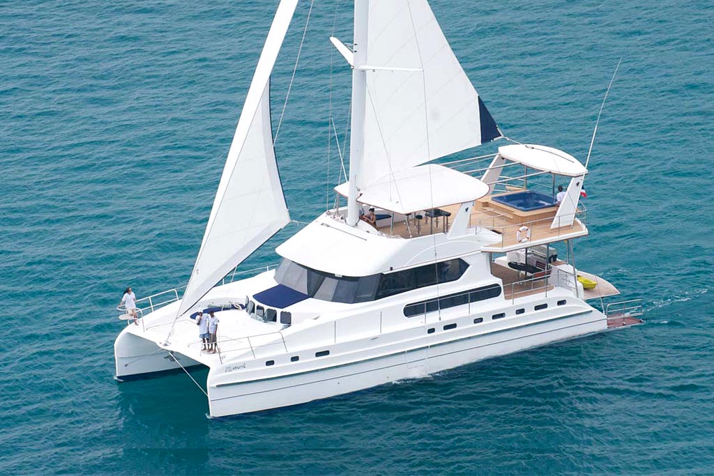 Catamaran 70ft