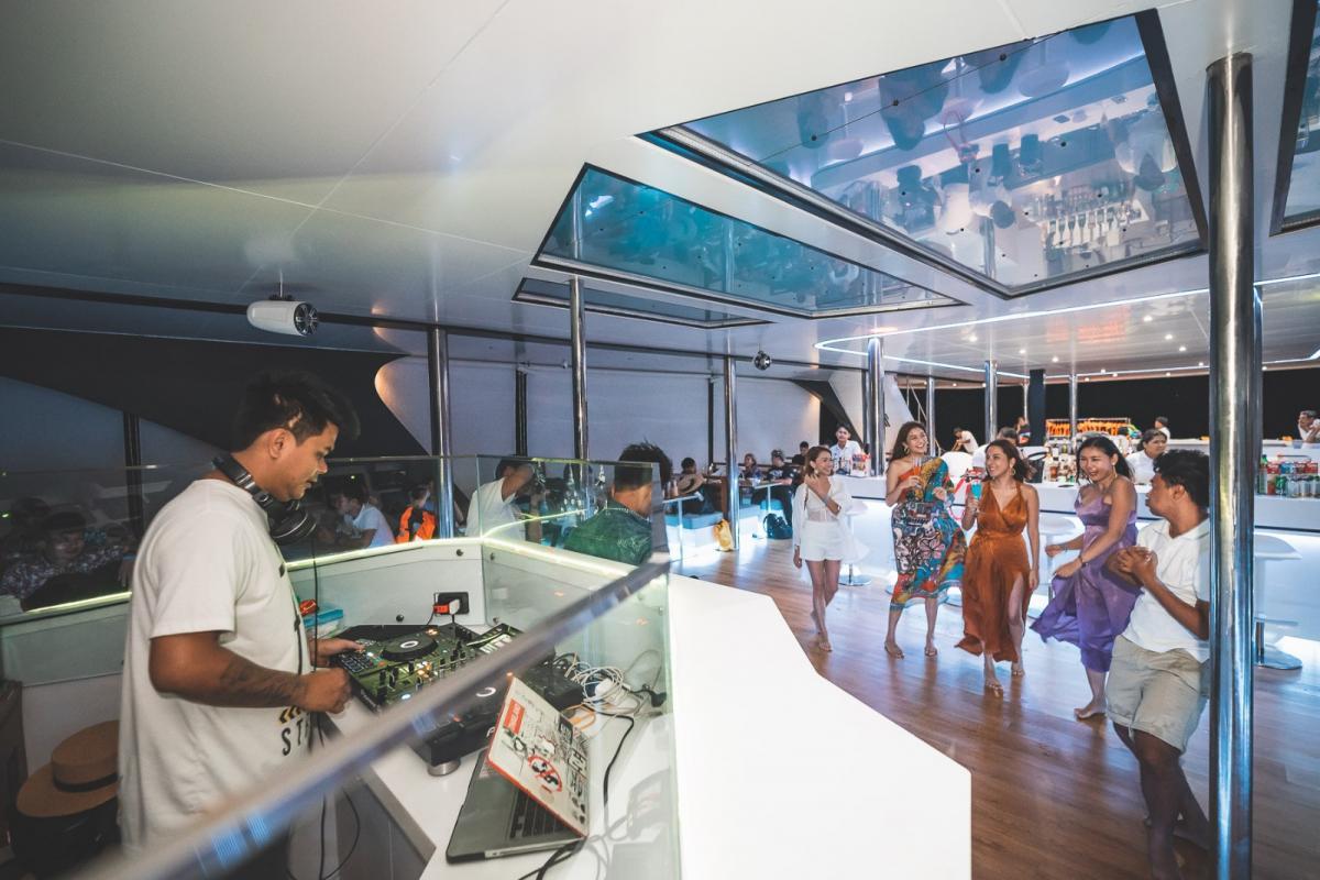 Party Catamaran 111ft