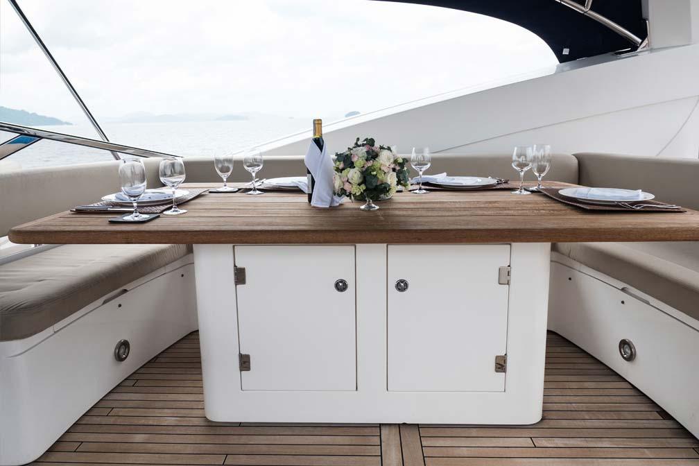 Sunseeker 90ft