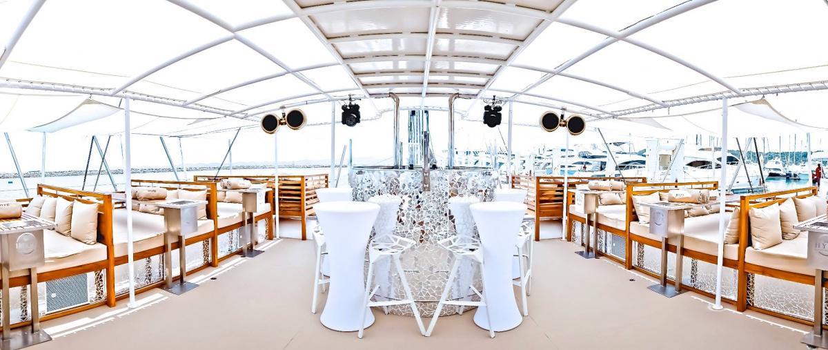 Party Catamaran 80ft