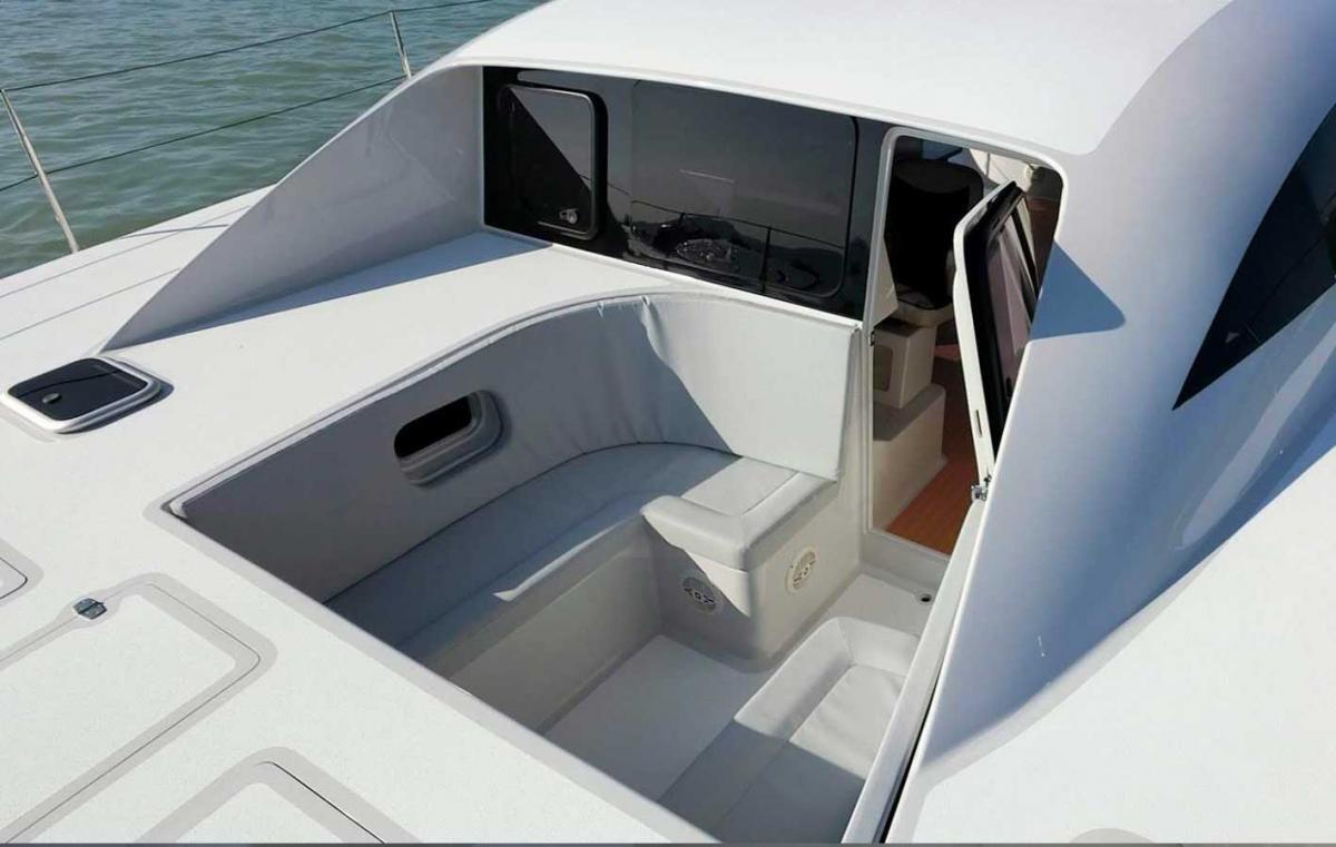Power Catamaran 36ft