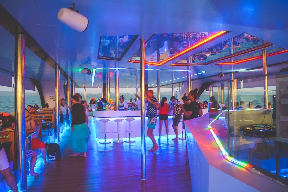 Party Catamaran 111ft