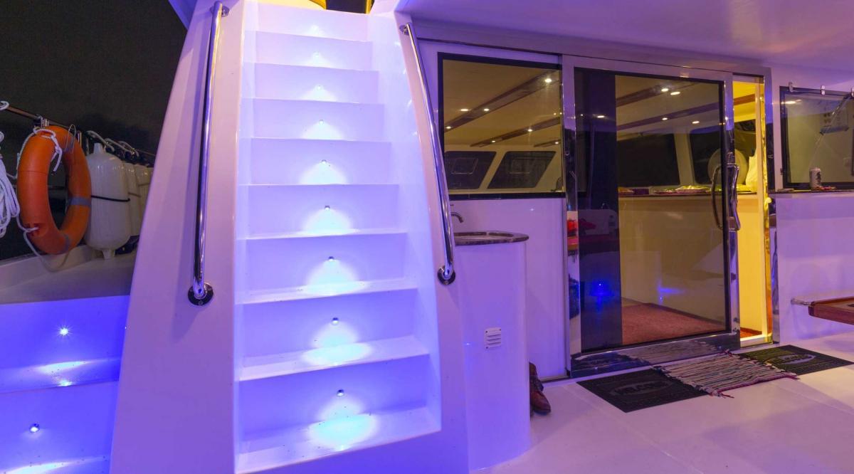 Power Catamaran 46ft