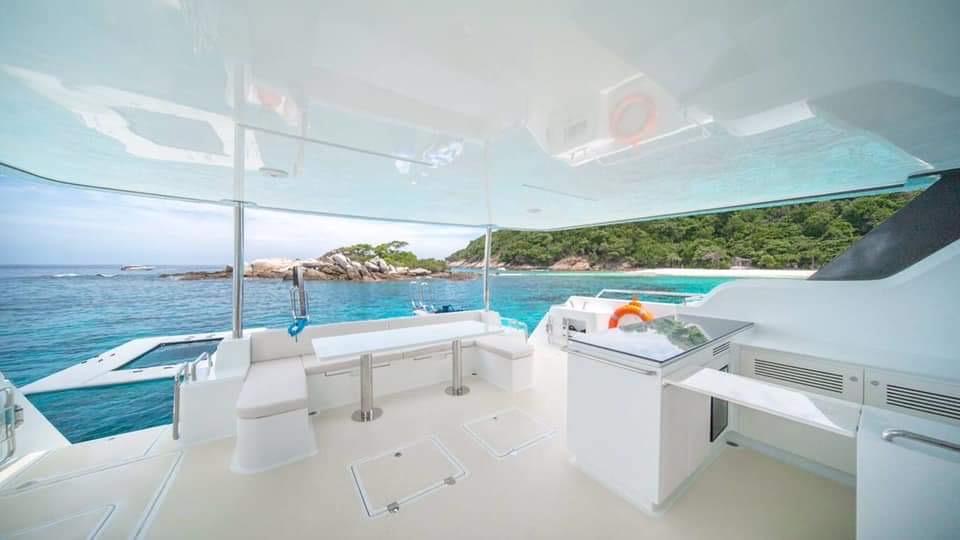 Power Catamaran 53ft