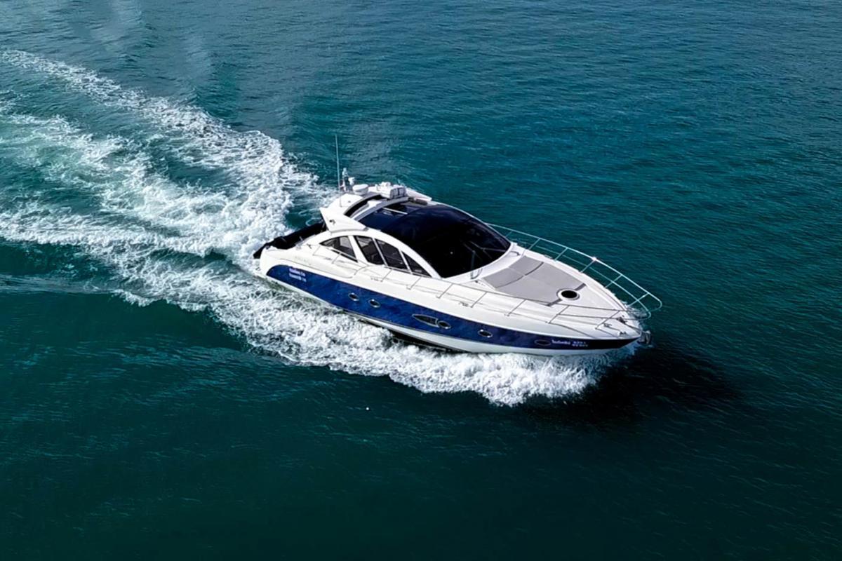 Azimut 50ft