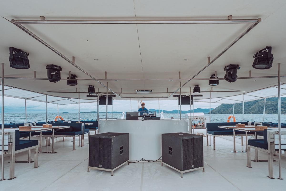 Party Catamaran 75ft