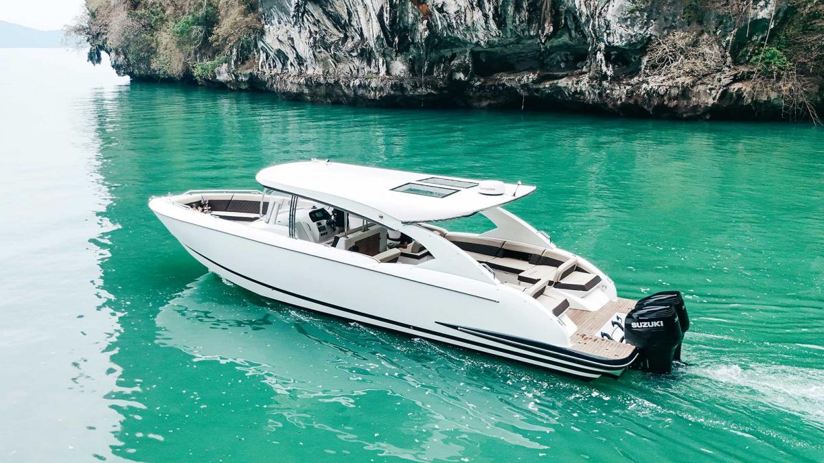 Luxury Sport Cruiser 42ft