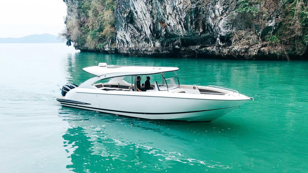 Luxury Sport Cruiser 42ft