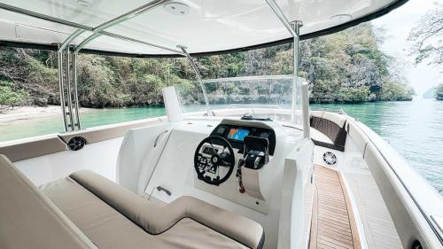 Luxury Sport Cruiser 42ft