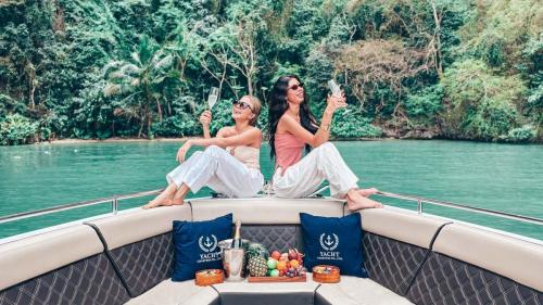 Luxury Sport Cruiser 42ft