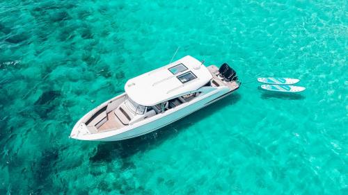 Luxury Sport Cruiser 42ft