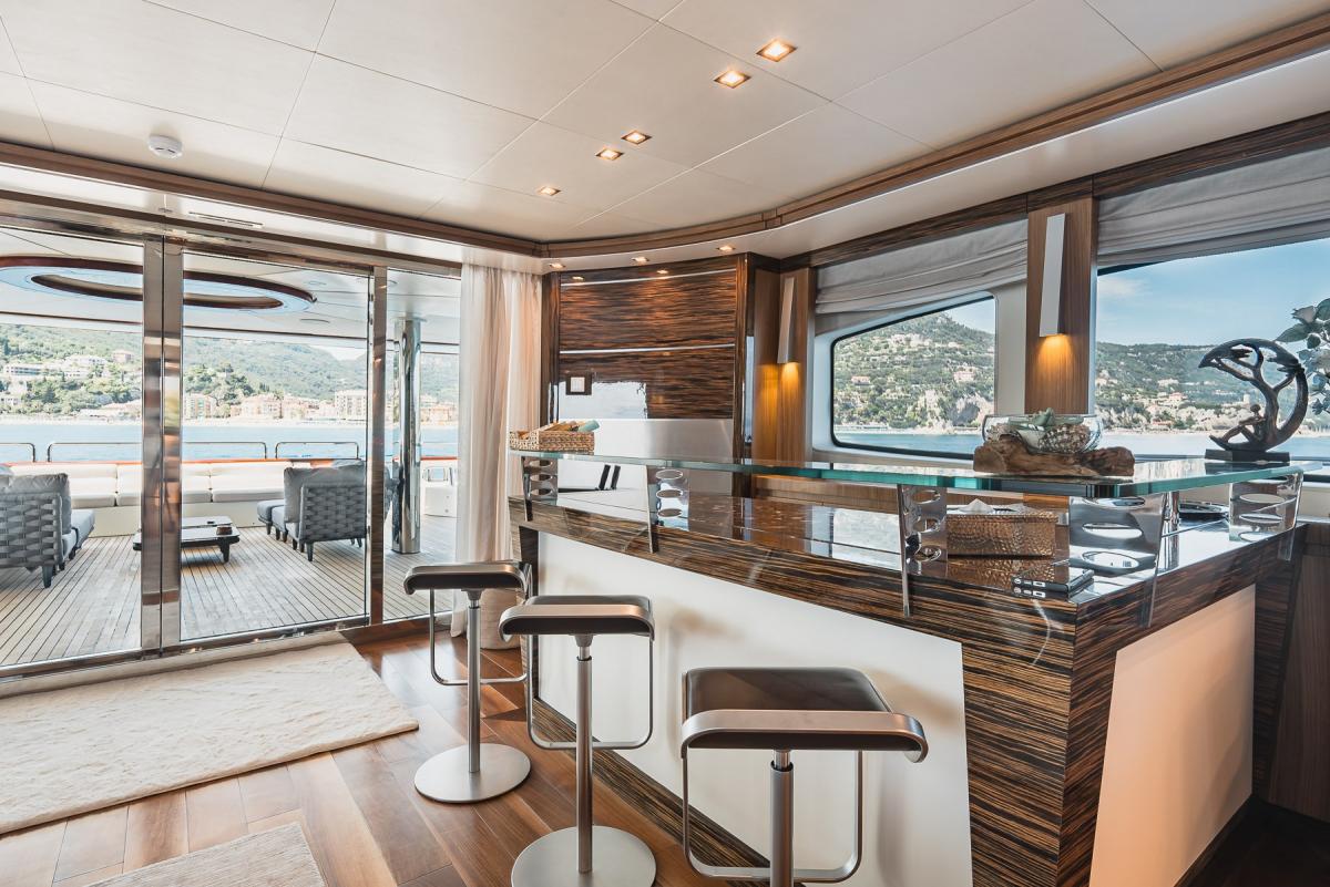 150ft Astondoa Yacht