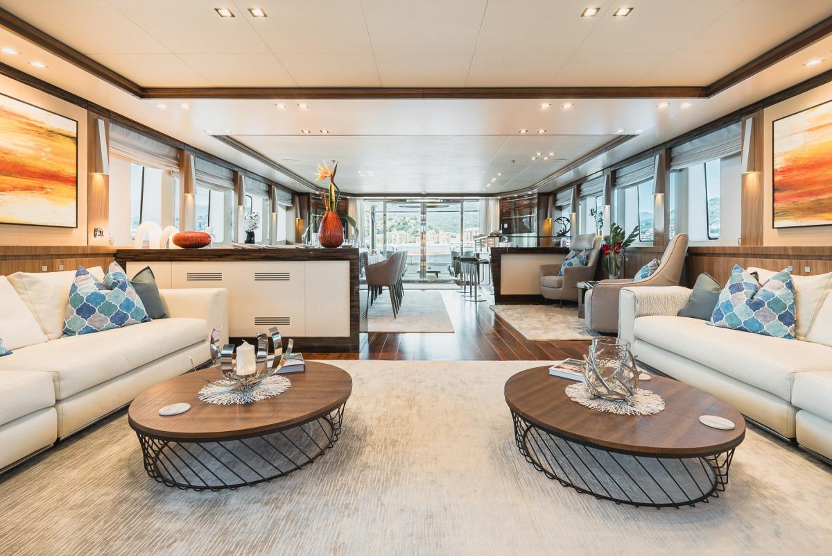 150ft Astondoa Yacht