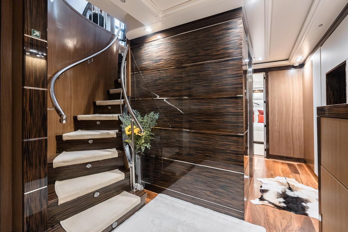 150ft Astondoa Yacht