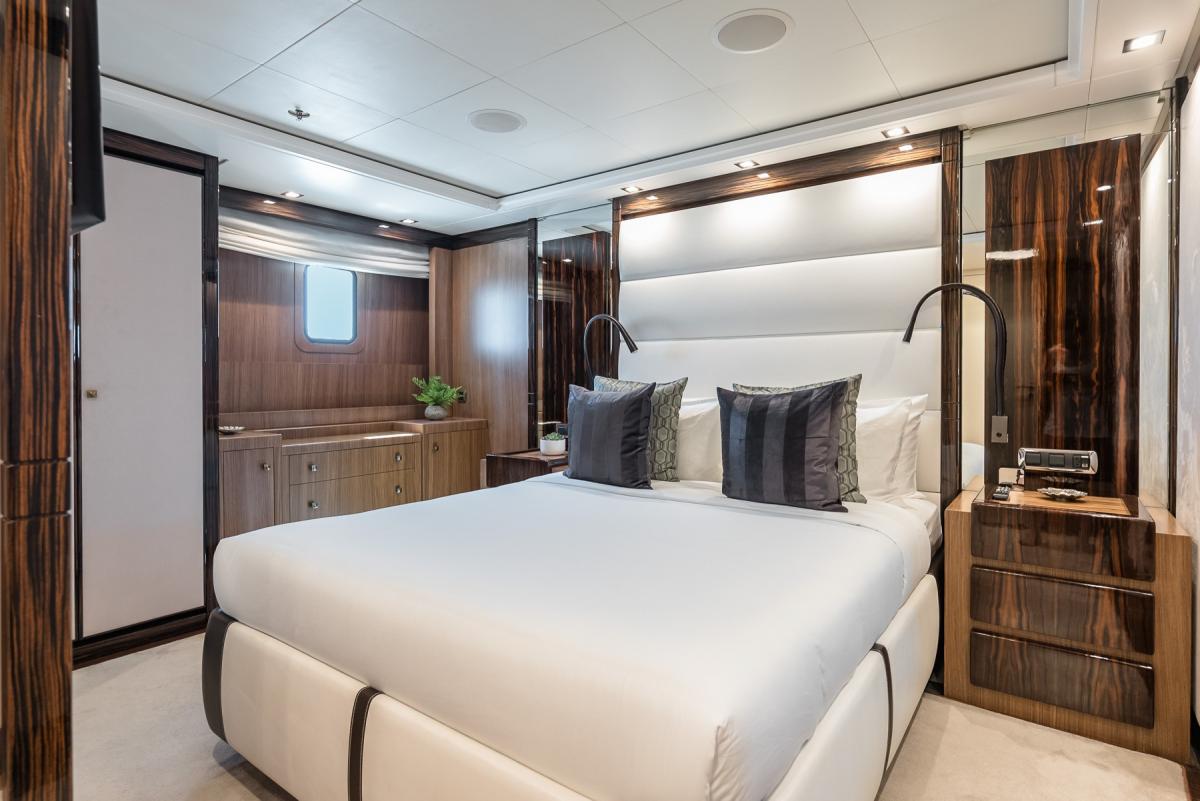 150ft Astondoa Yacht