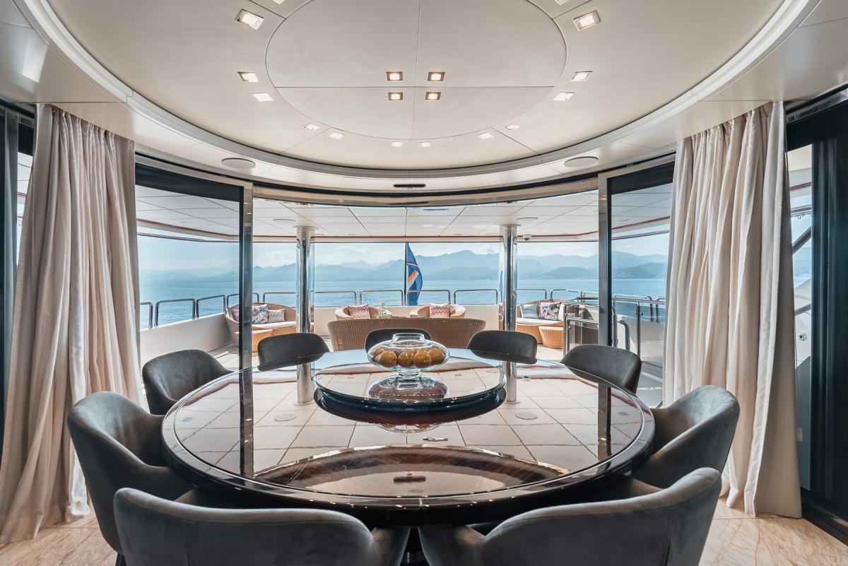 150ft Astondoa Yacht