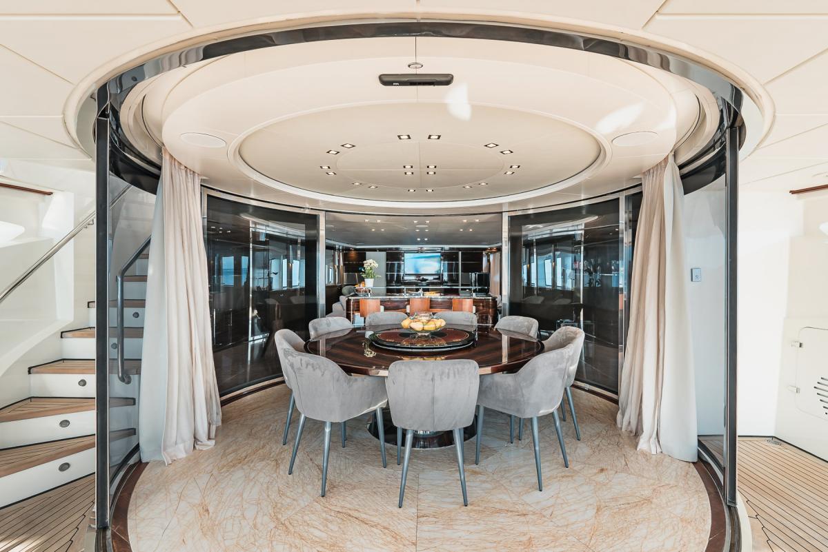 150ft Astondoa Yacht