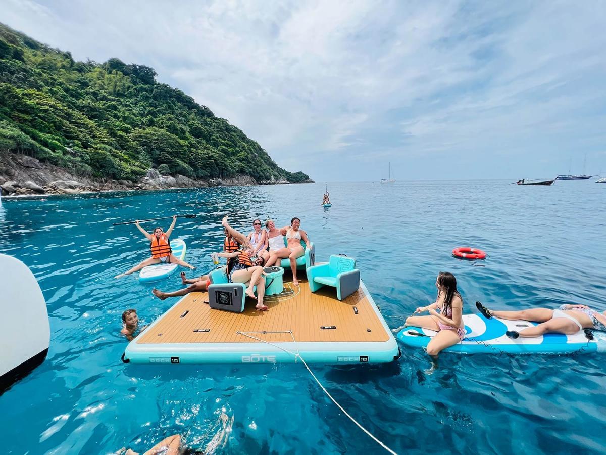 Party Catamaran 75ft